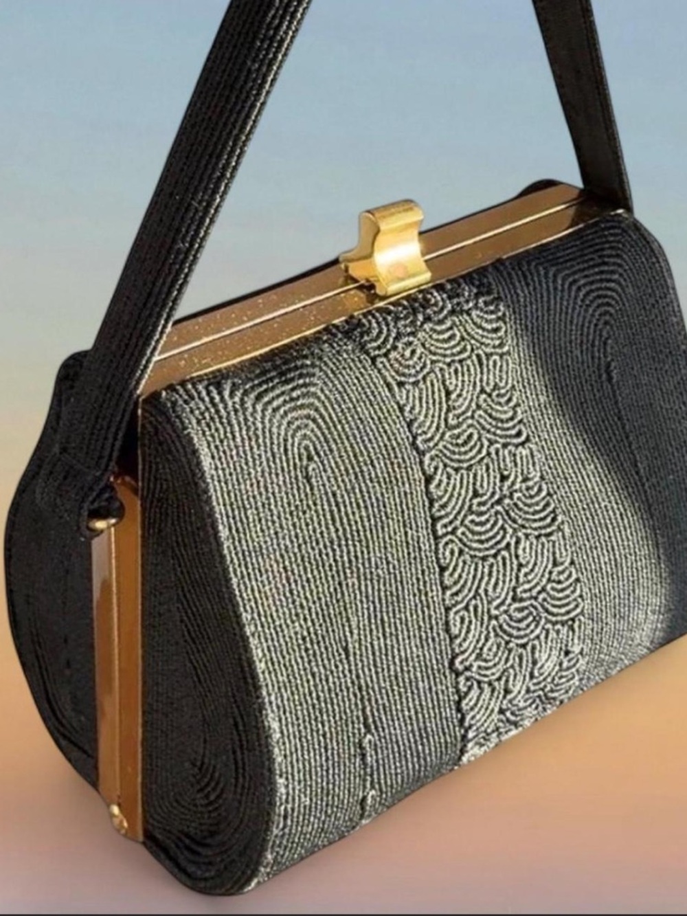 Elegant Black Beaded Frame Shoulder Bag